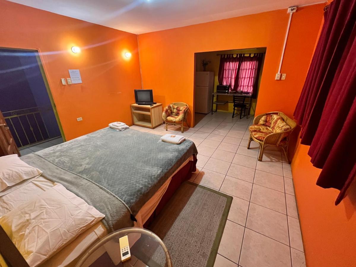 Port of Spain Gascon Villas מראה חיצוני תמונה